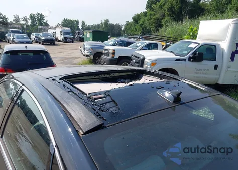 2016 Hyundai Sonata Hybrid Limited z USA, uszkodzony, nr VIN KMHE34L13GA008487